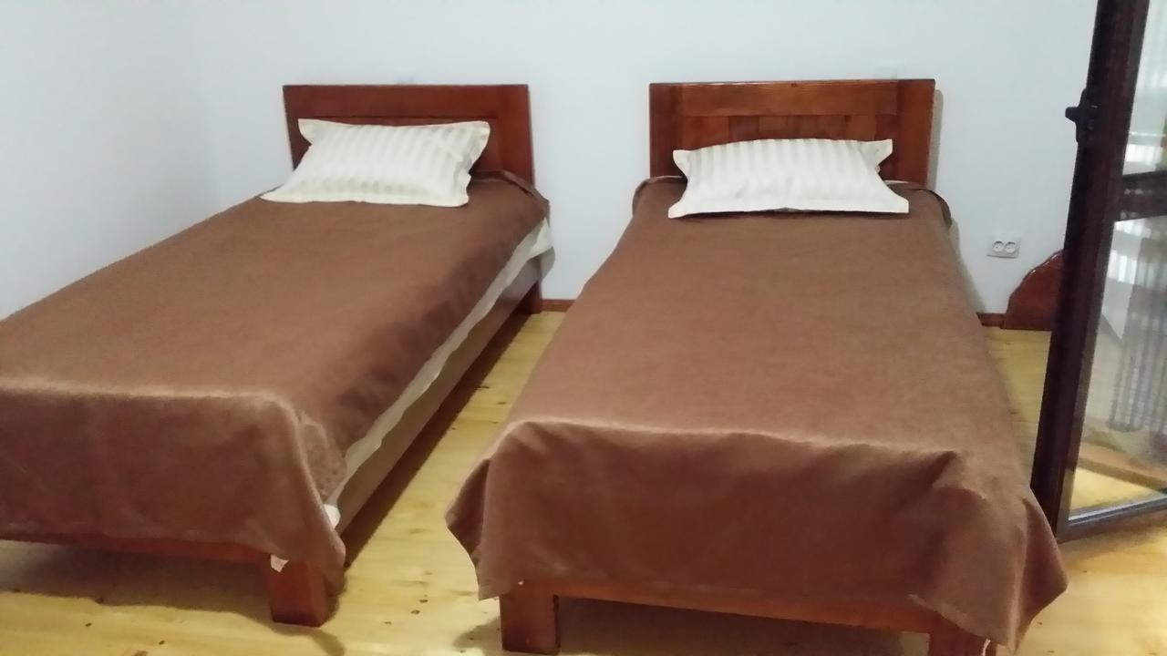 Cabana Barlogul Lupilor Villa Berevoesti Kültér fotó